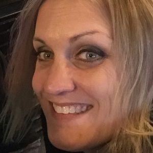 Meet your Posher, Jen